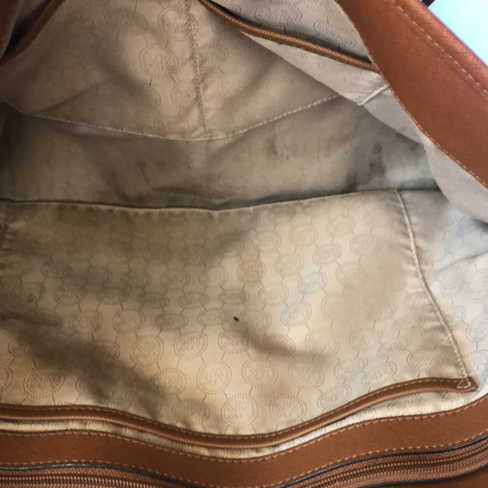 MICHAEL KORS brown saffiano leather large jet set travel tote. - Picture 13 of 15